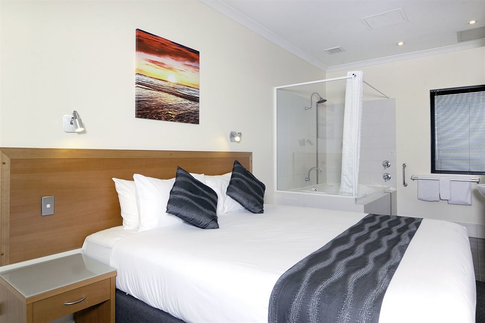 Assured Ascot Quays Apartment Hotel Perth Extérieur photo