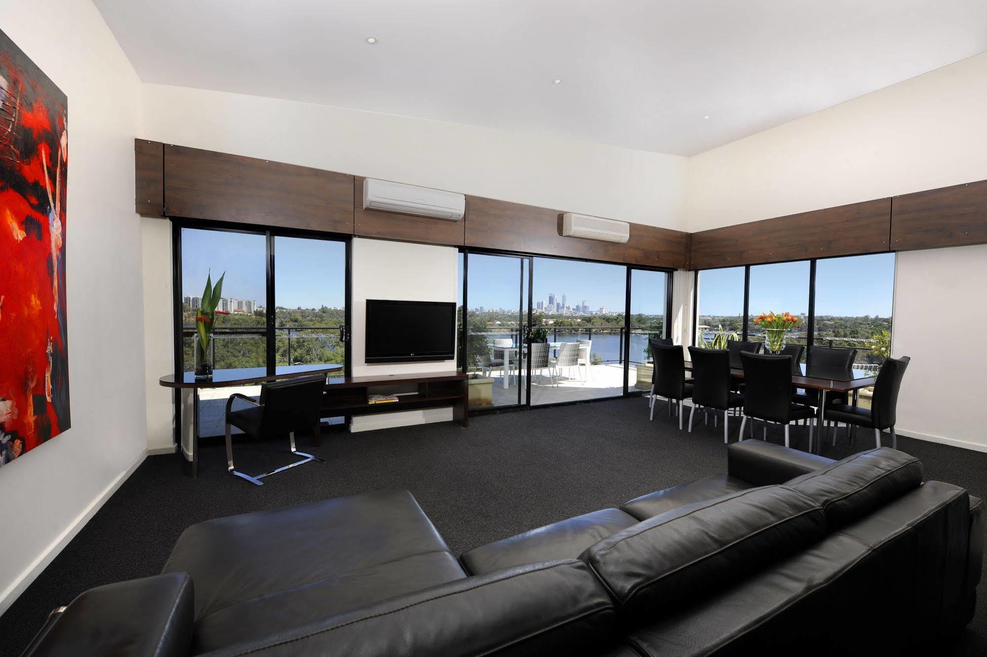 Assured Ascot Quays Apartment Hotel Perth Extérieur photo
